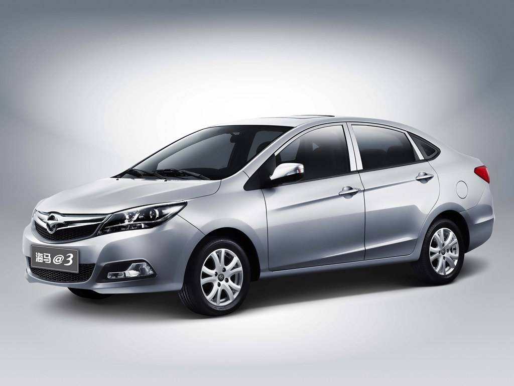 外观方面海马爱尚ev160车型延续了此前汽油版车型的外观设计,变化之
