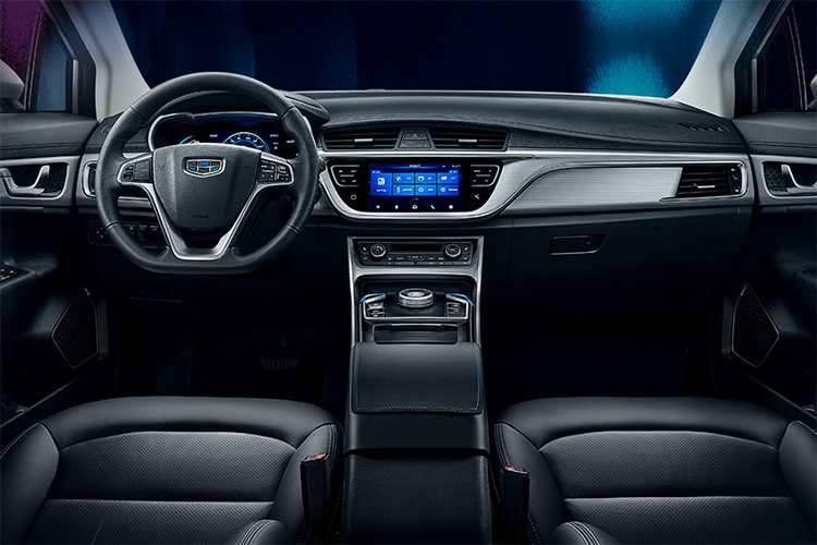 同汽油版保持一致 吉利帝豪GSe内饰官图发布