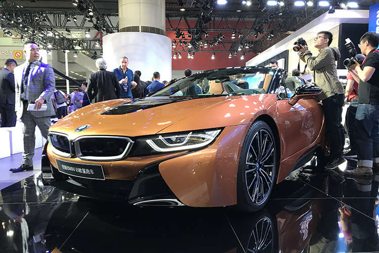 新增两种外观配色 BMW i8敞篷版广州车展接受预定