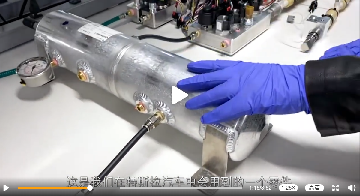 听说特斯拉造出了呼吸机还支援前线了仔细一看