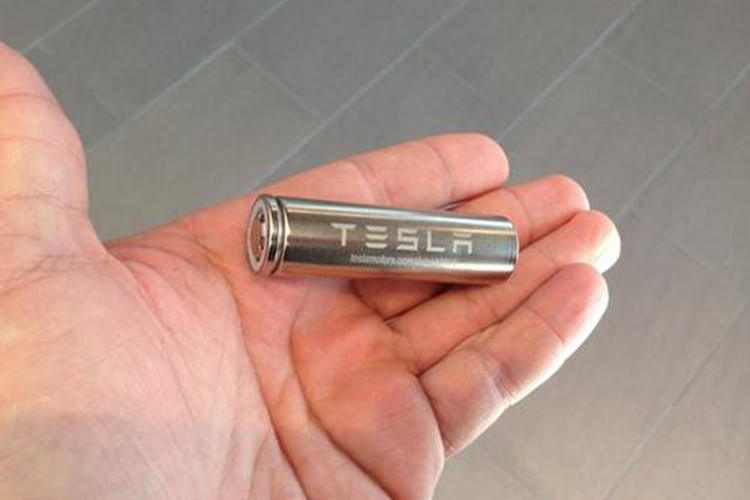 只要2万就能换电池包！特斯拉新推电池回收业务 100%回收再利用
