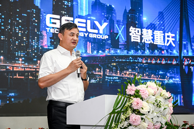 吉利科技集团换电模块总负责人杨全凯