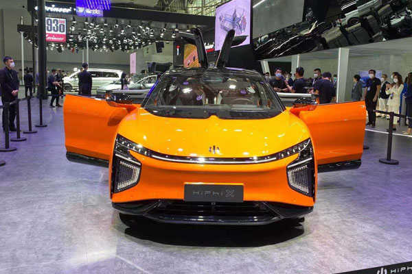 弥补了北京车展的遗憾 广州车展中我终于坐进高合HiPhi X里面了！