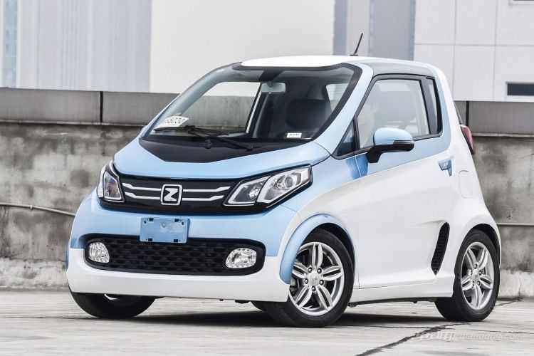 售价4.98万-6.48万 众泰E200拓宽为四款车型