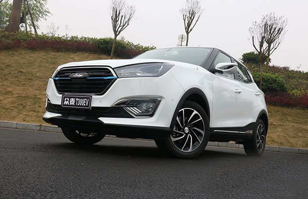 众泰纯电动小型SUV T300 EV：补贴后预售10万左右
